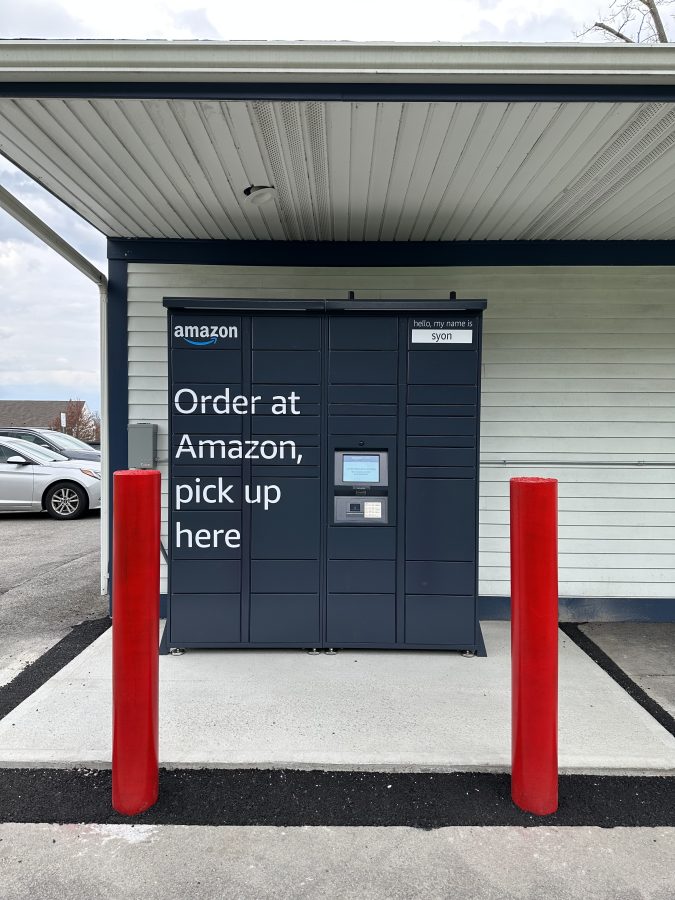 The+new+Amazon+lockers+located+outside+of+the+mail+center.
