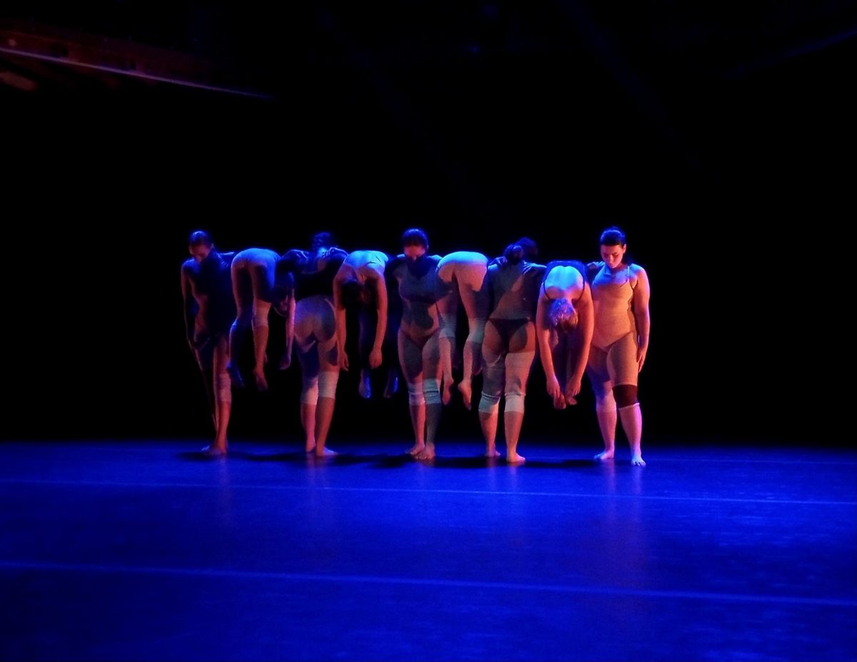 Dancers+performing+a+routine+onstage.