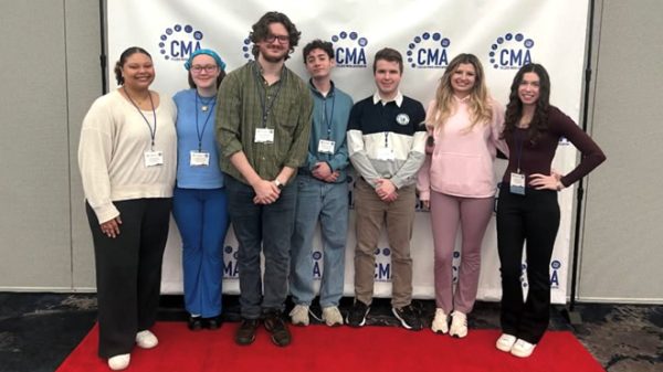 The Hawks’ Herald Wins Two Awards at National College Media Convention