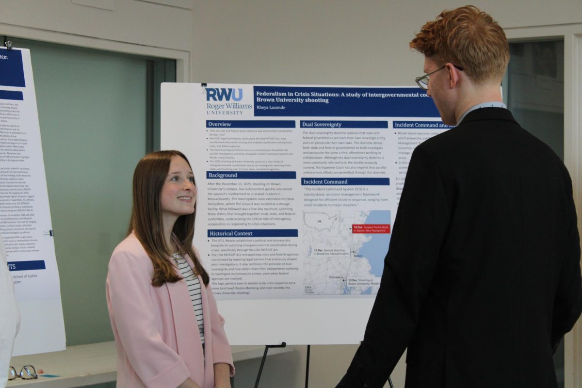 Student presents at SASH.